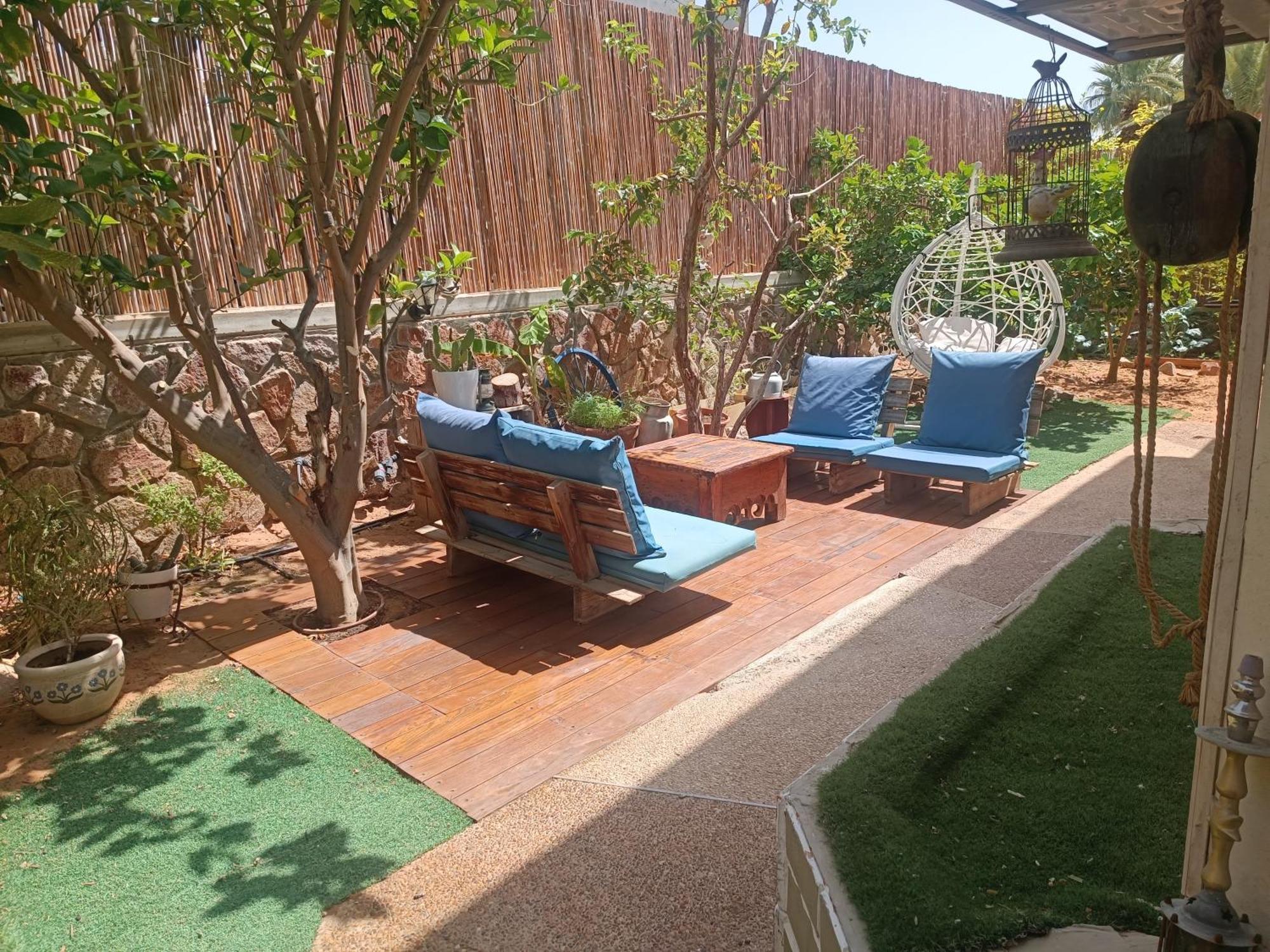 Red Sea Garden